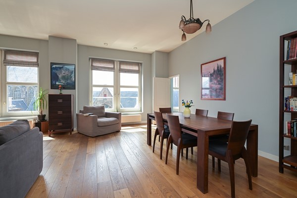 Medium property photo - Torenstraat 23, 2513 BN Den Haag